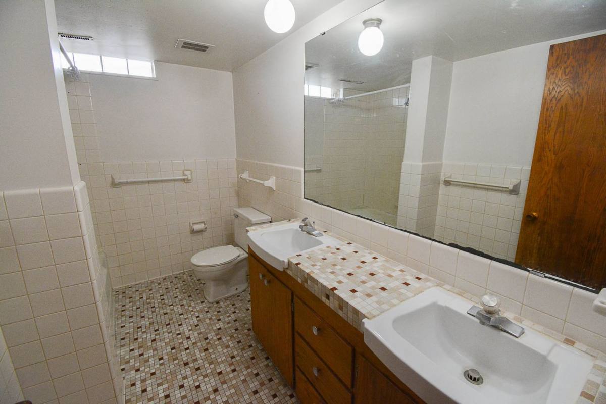 Apartment for rent at 619 2nd St NW, Rochester, MN 55901