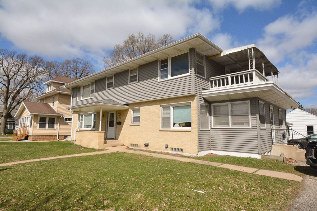 Apartment for rent at 619 2nd St NW, Rochester, MN 55901