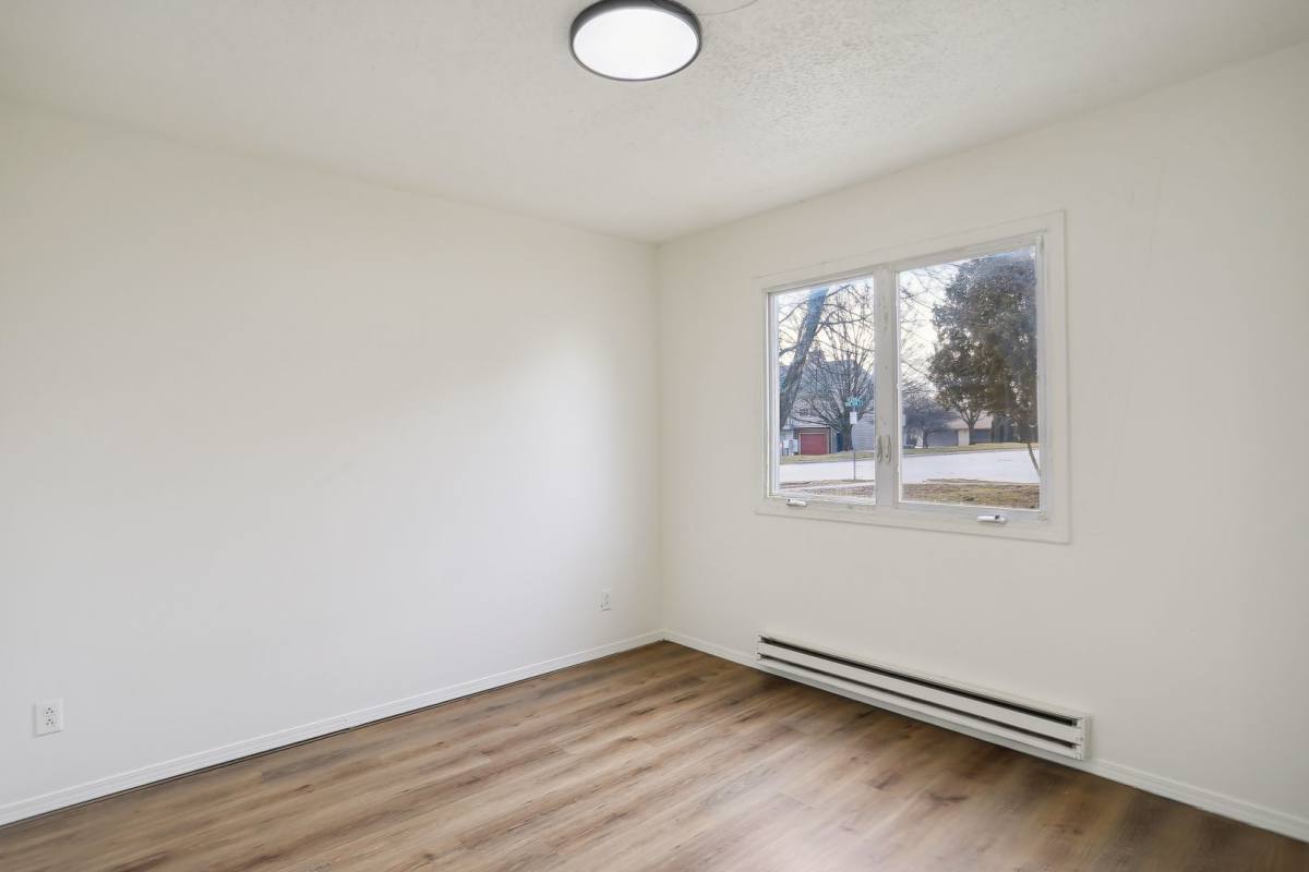 Apartment for rent at 2402 Highview Court, Champaign, IL 61822