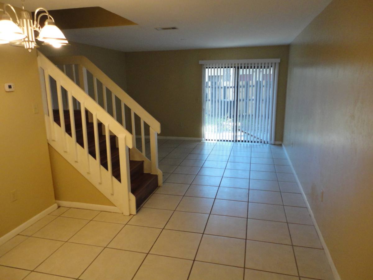 Townhouse for rent at 2147 SW 39th Way, Gainesville, FL 32607