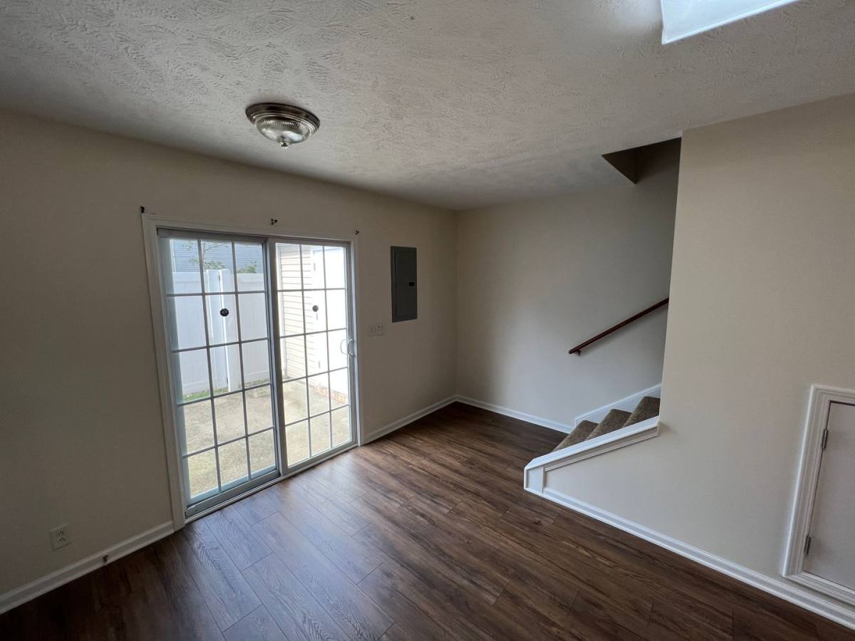 House for rent at 1305 Amsterdam Court, Murfreesboro, TN 37130