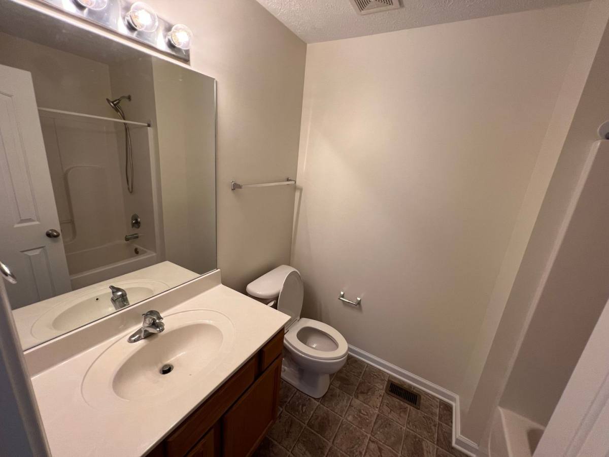 House for rent at 1305 Amsterdam Court, Murfreesboro, TN 37130