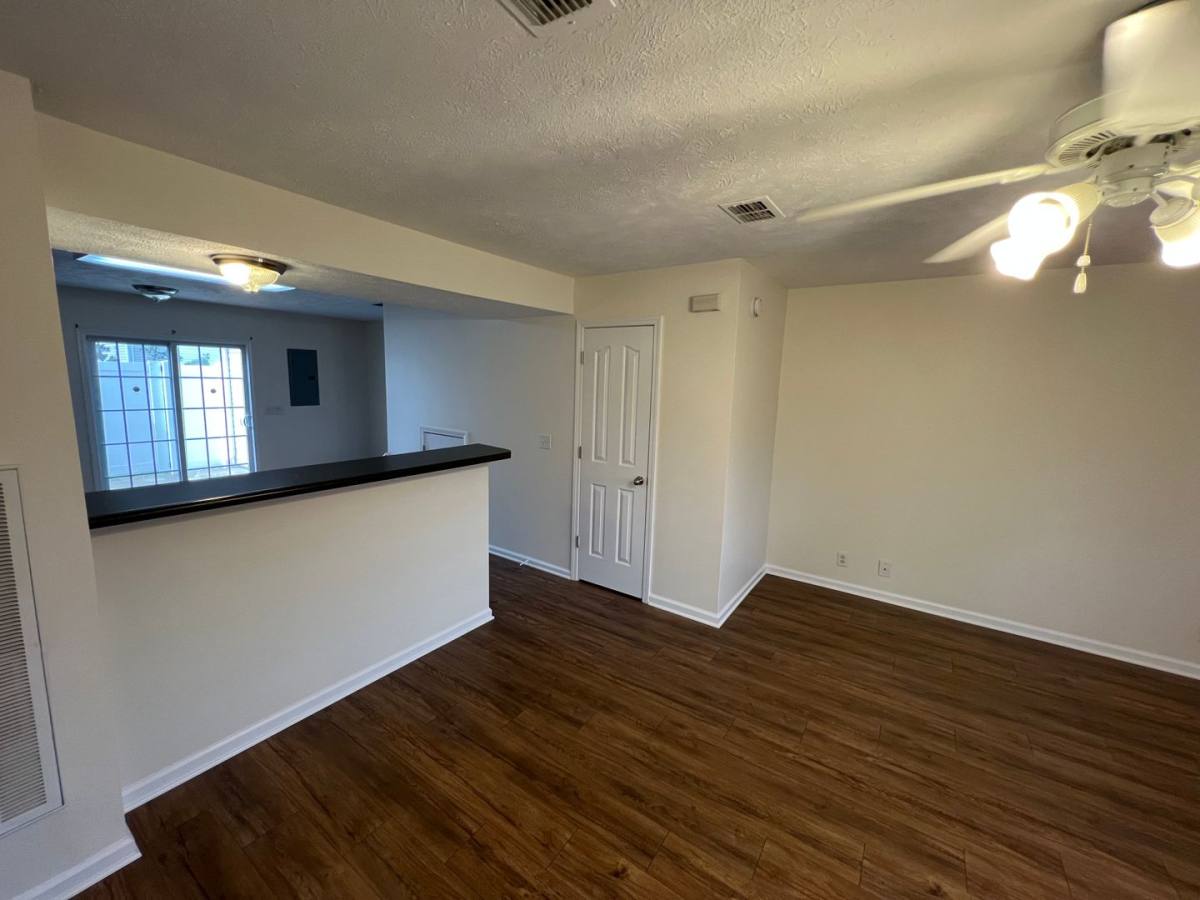 House for rent at 1305 Amsterdam Court, Murfreesboro, TN 37130