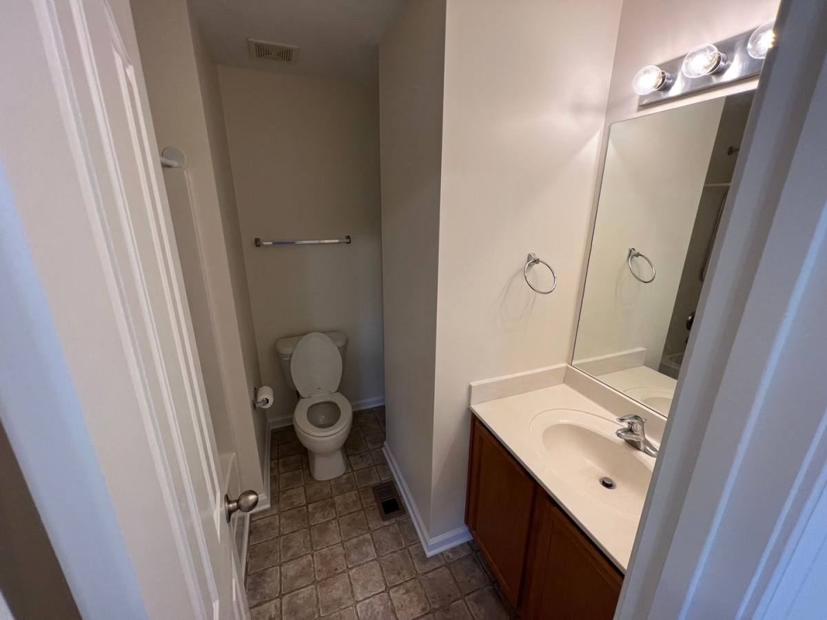 House for rent at 1305 Amsterdam Court, Murfreesboro, TN 37130