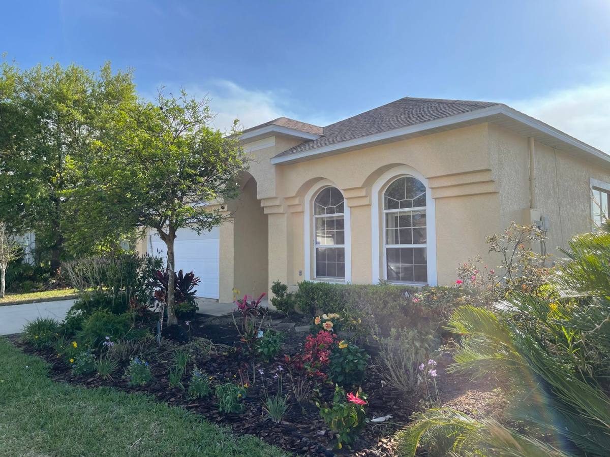 House for rent at 102 Carnival Dr, Daytona Beach, FL 32118