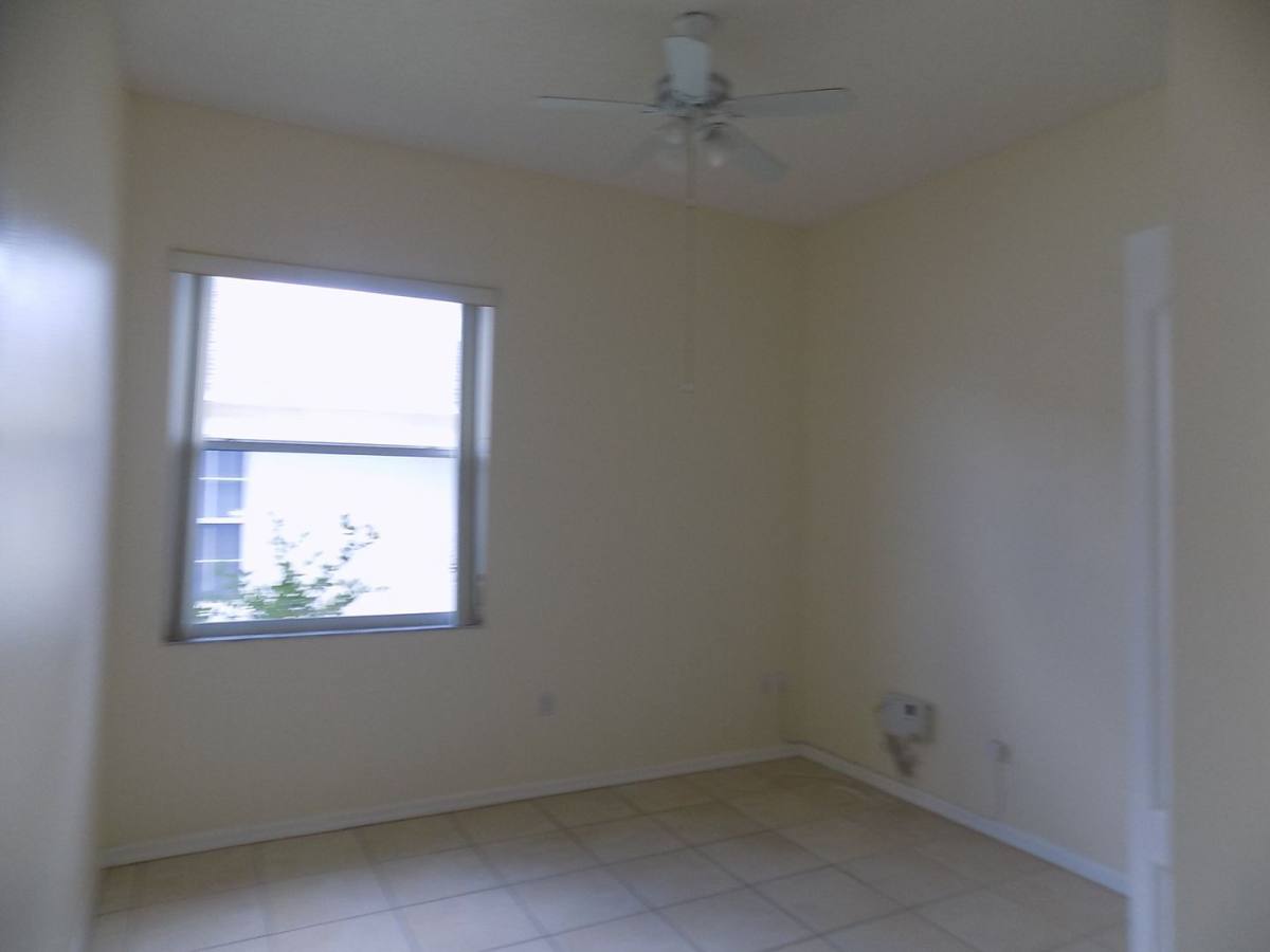 House for rent at 102 Carnival Dr, Daytona Beach, FL 32118