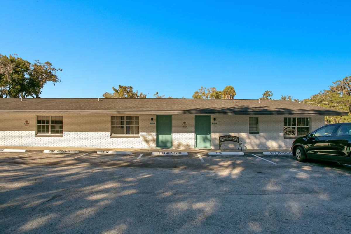 Apartment for rent at 815 E Fort King St, Ocala, FL 34471