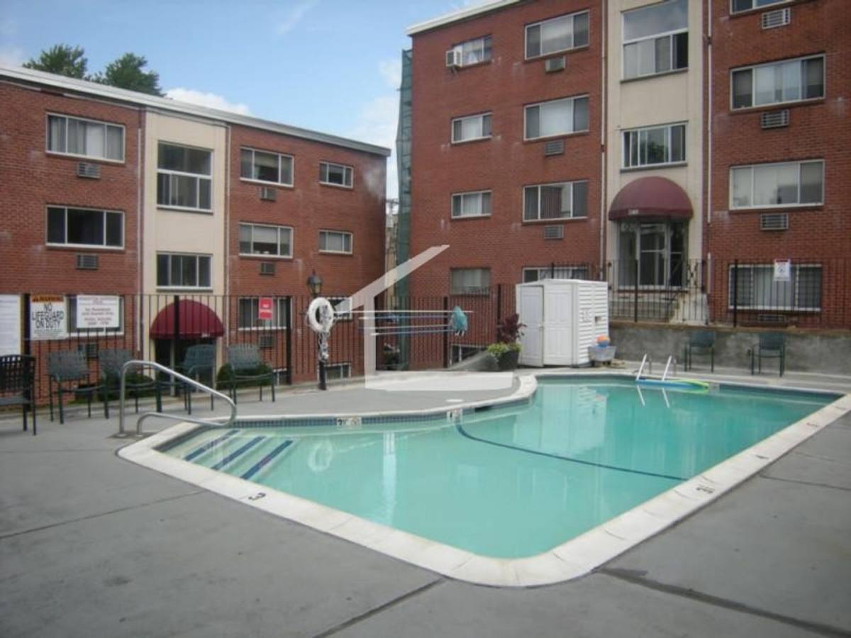 Apartment for rent at 804 Centre St #102, Jamaica Plain, MA 02130
