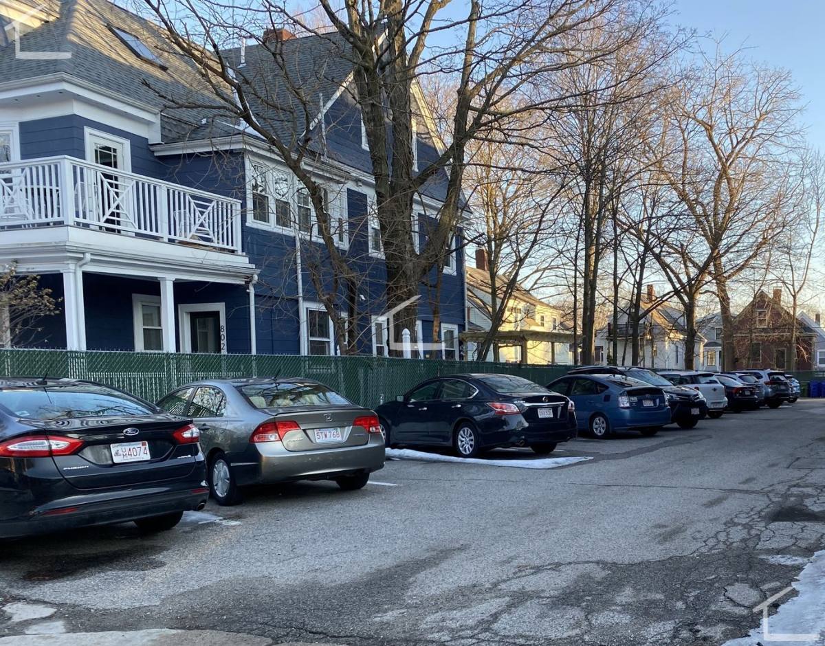 Apartment for rent at 804 Centre St #102, Jamaica Plain, MA 02130