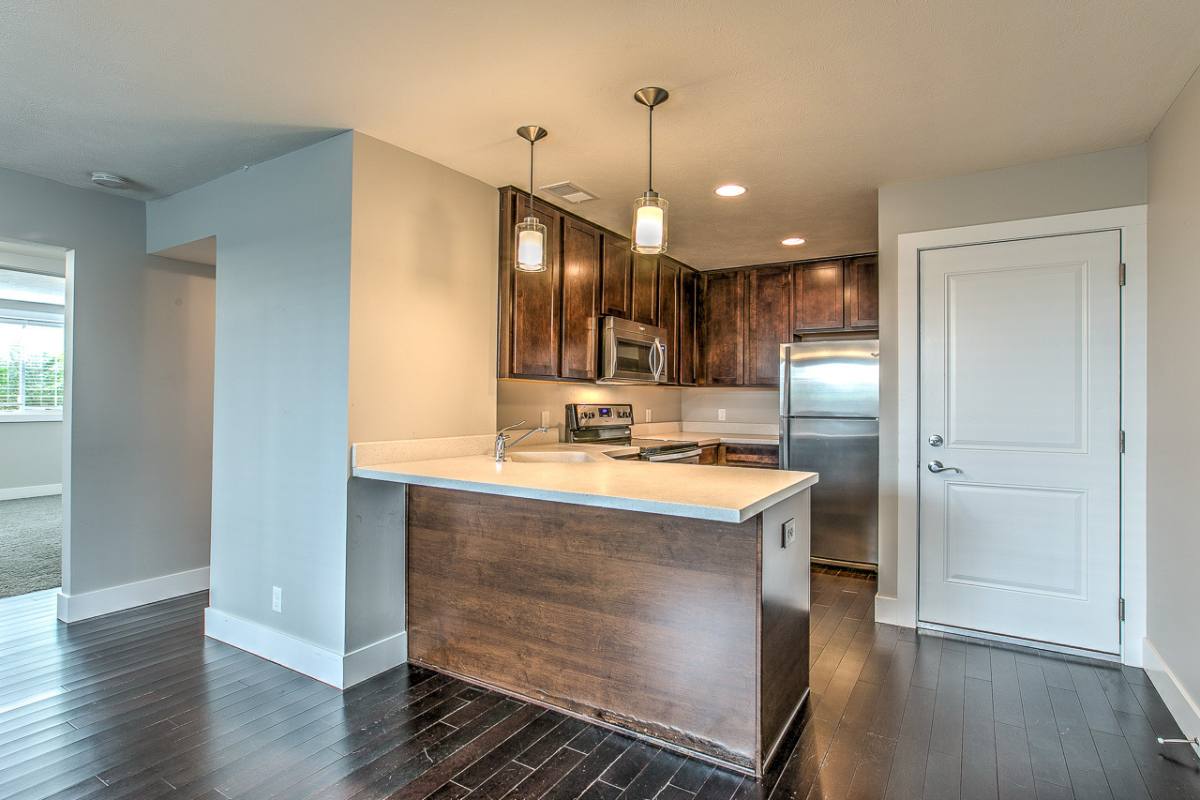 Apartment for rent at 124 N 31 Ave, Omaha, NE 68131