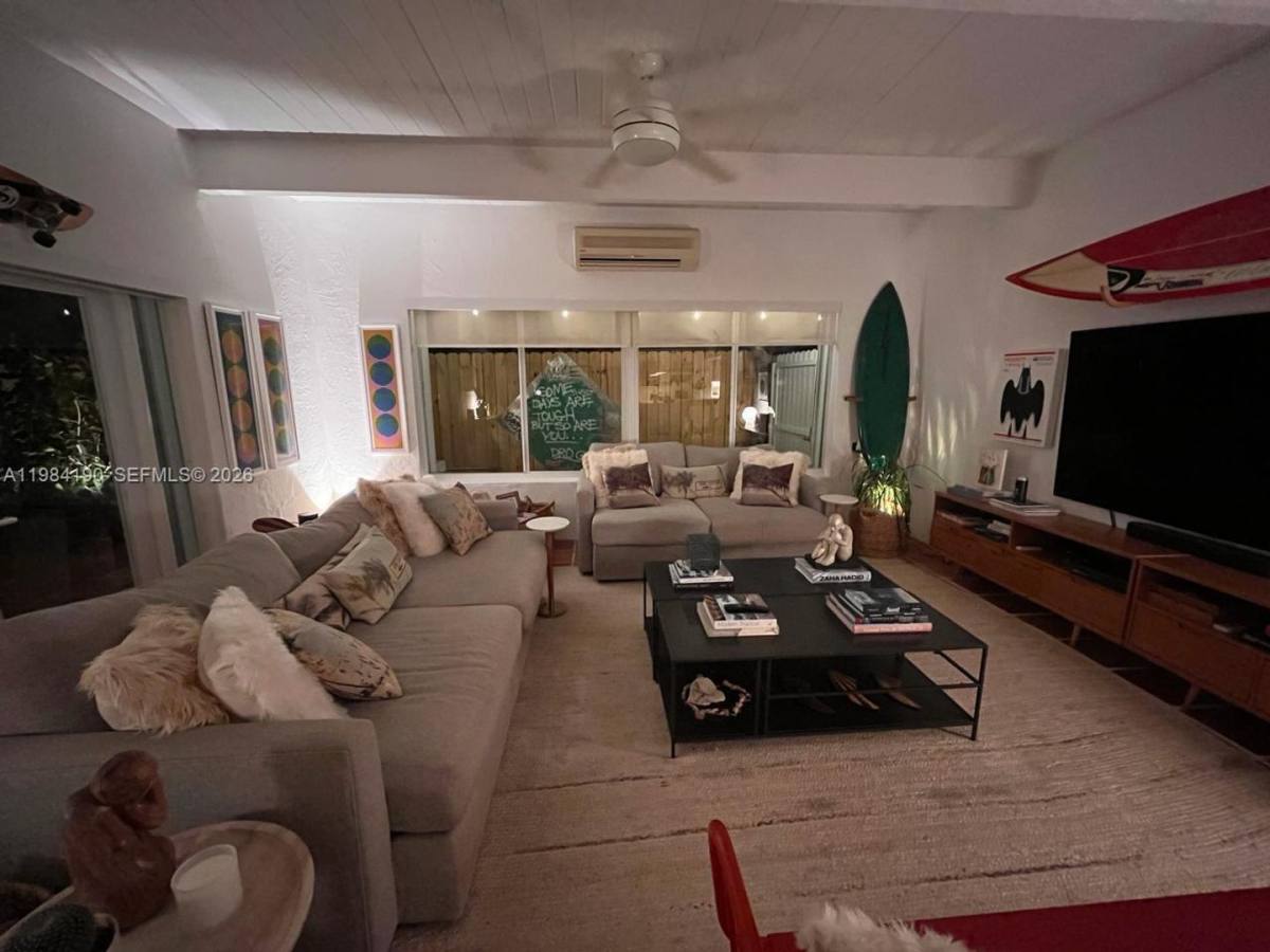 House for rent at 240 Greenwood Dr, Key Biscayne, FL 33149