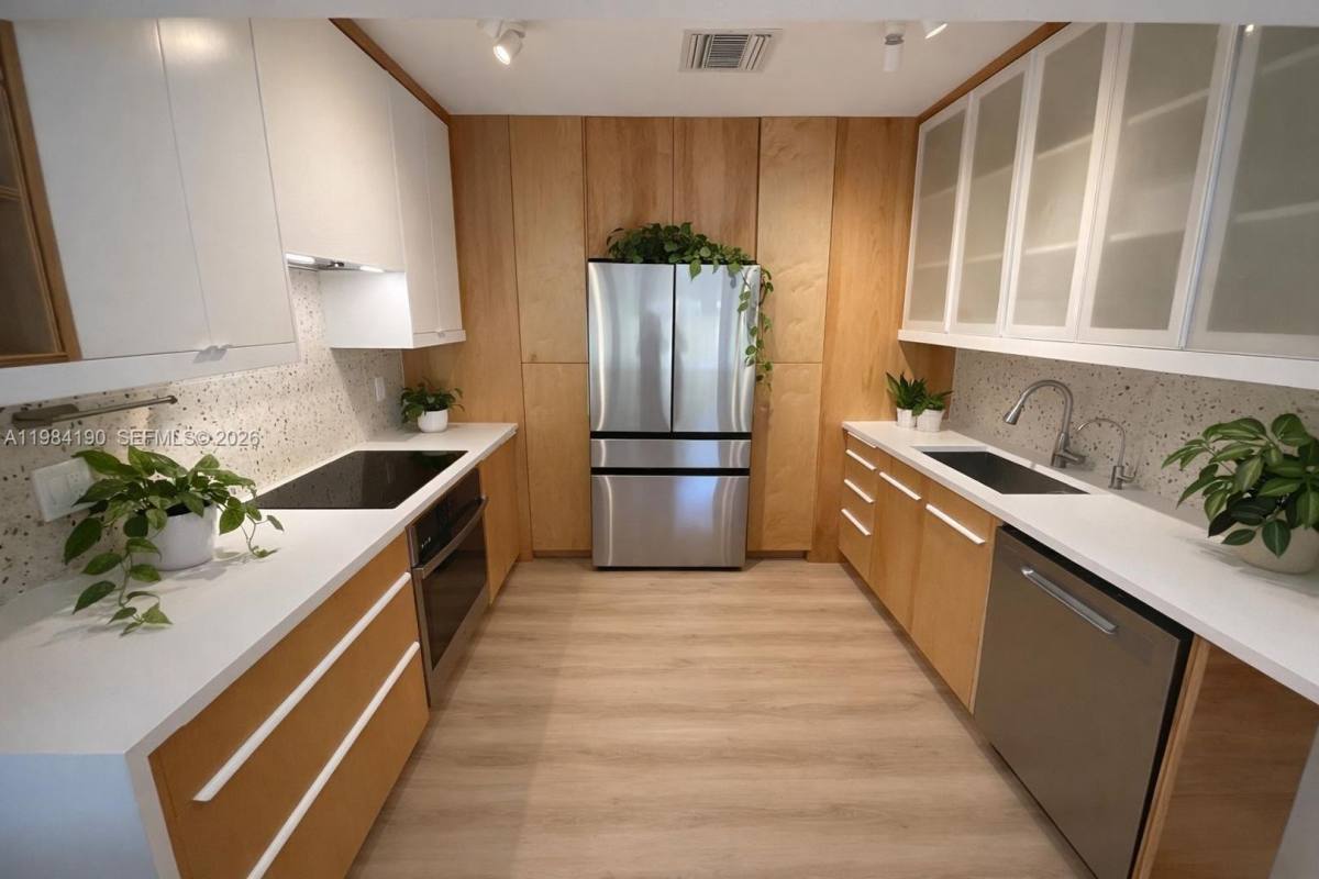 House for rent at 240 Greenwood Dr, Key Biscayne, FL 33149
