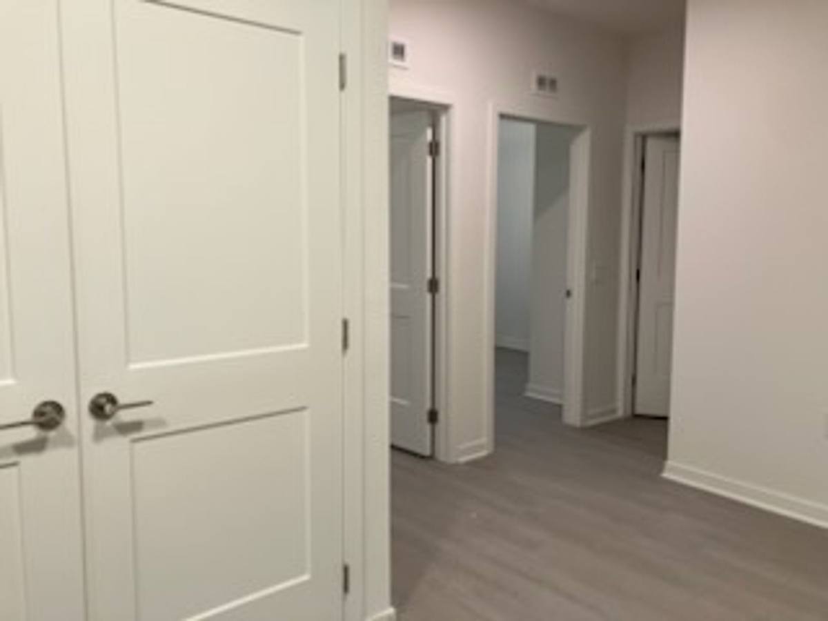 Apartment for rent at 1127 Tillery St, Austin, TX 78702