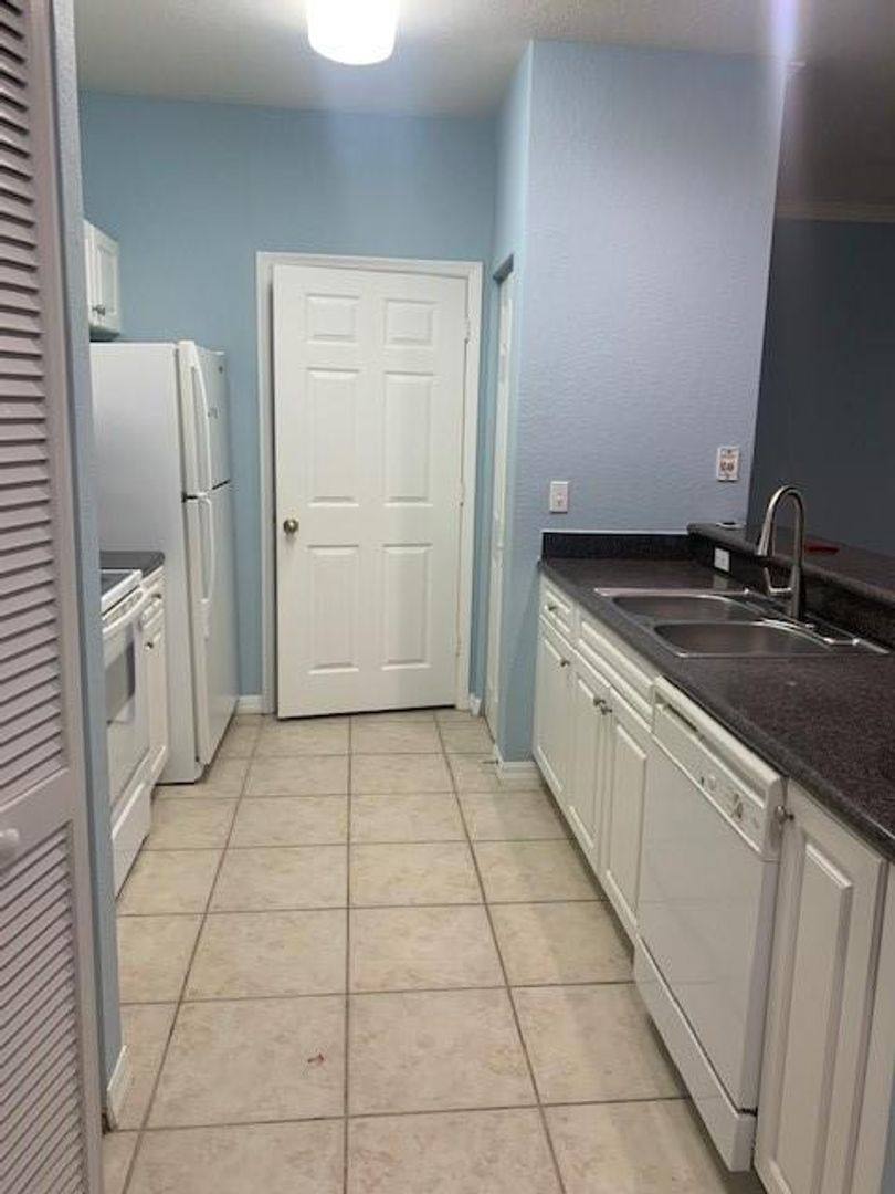 Condo for rent at 2260 57th Circle, Vero Beach, FL 32966