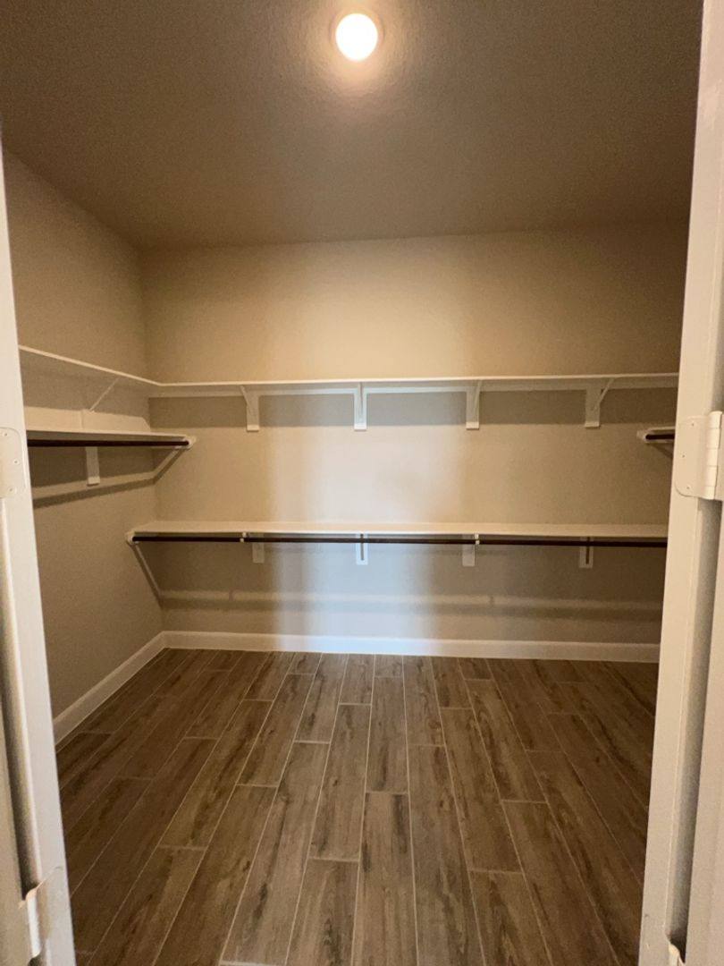 House for rent at 9510 Turnstone Dr, Manvel, TX 77578