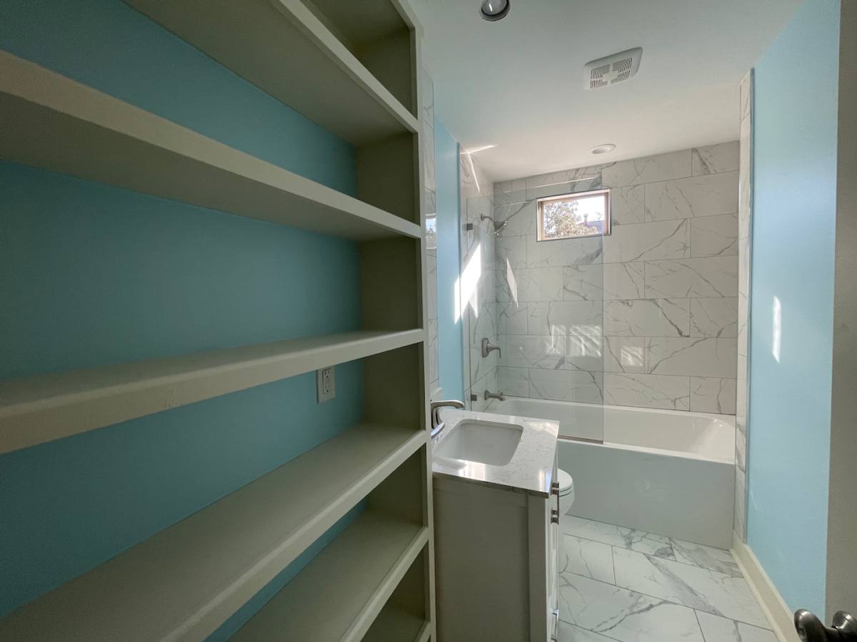Apartment for rent at 111 Elmeer Ave, Metairie, LA 70005