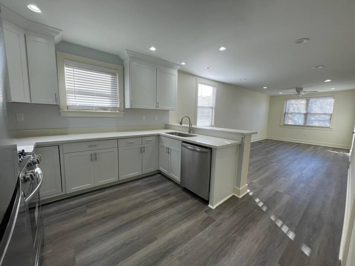 Apartment for rent at 111 Elmeer Ave, Metairie, LA 70005
