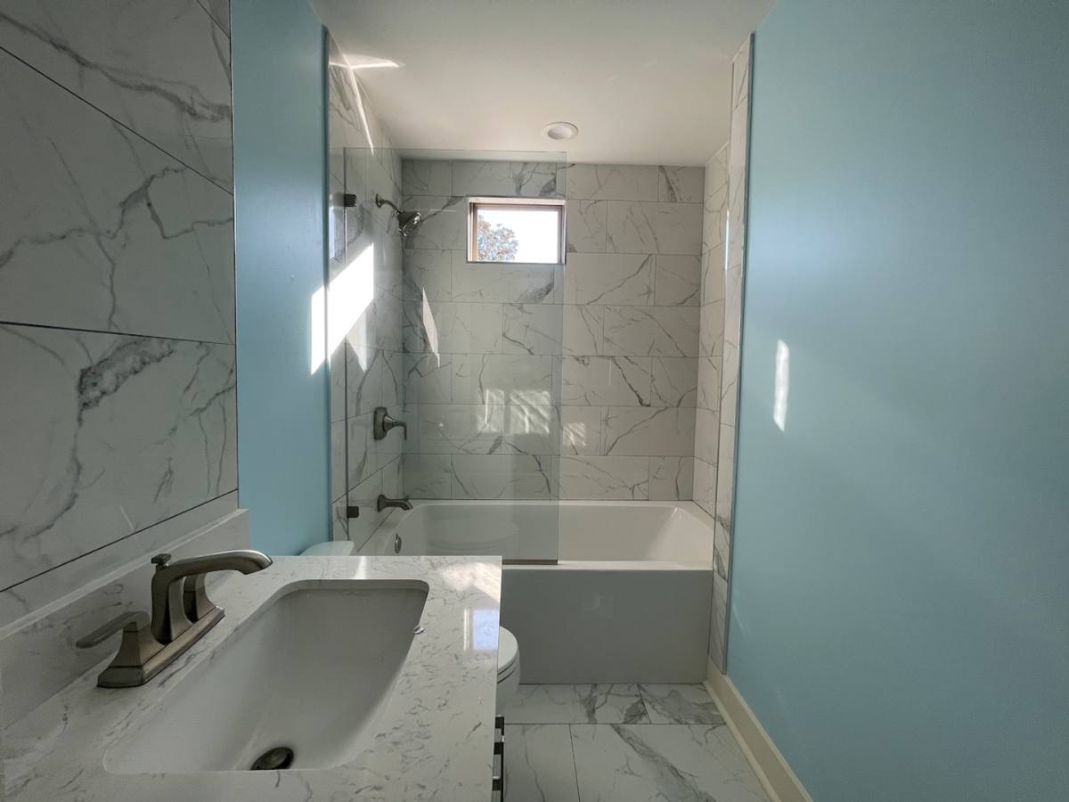 Apartment for rent at 111 Elmeer Ave, Metairie, LA 70005