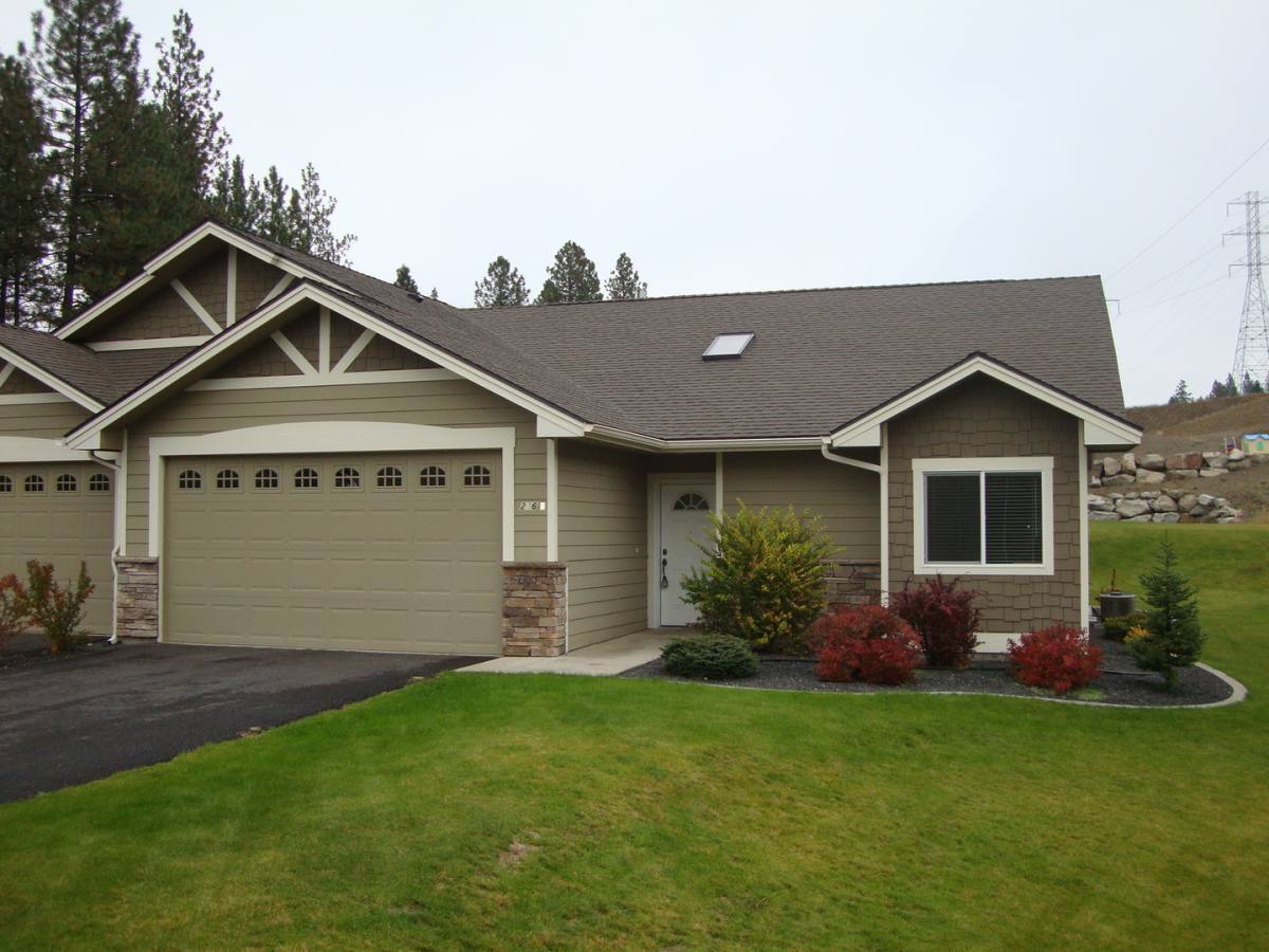 Apartment for rent at 206 E Elcliff Rd, Spokane, WA 99218