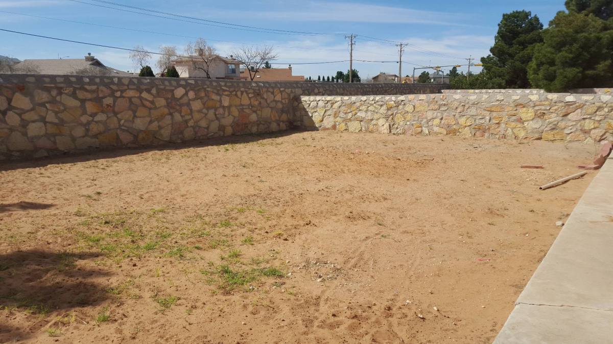House for rent at 11956 Waterside Dr, El Paso, TX 79936