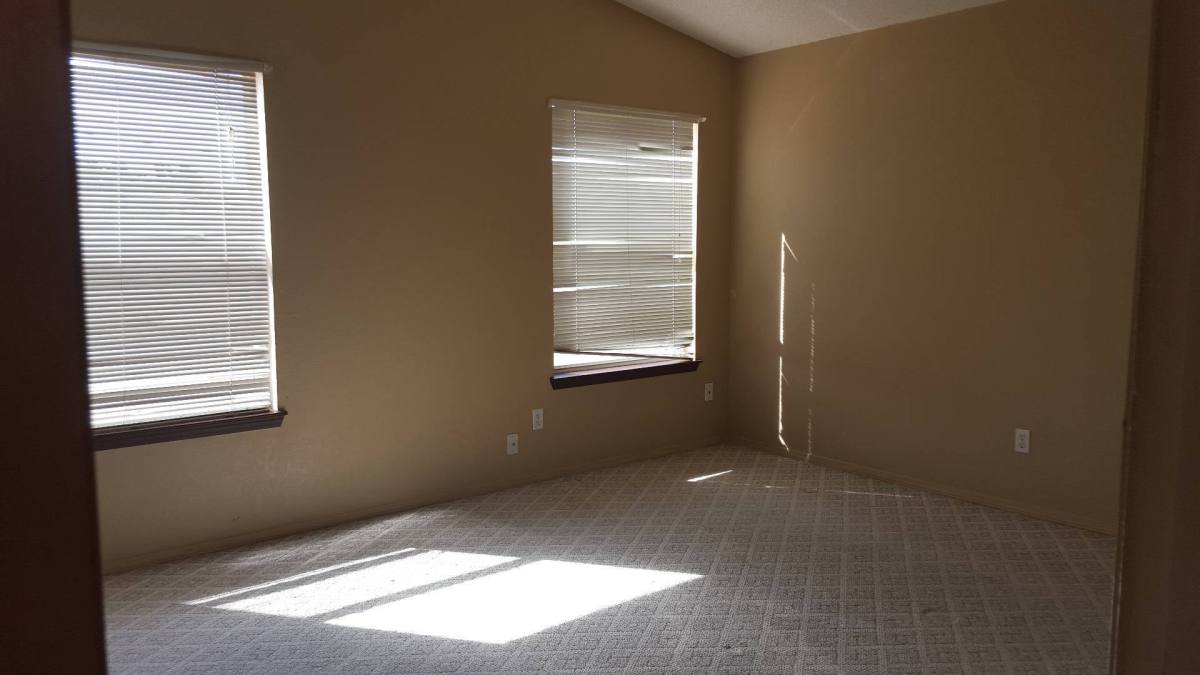 House for rent at 11956 Waterside Dr, El Paso, TX 79936