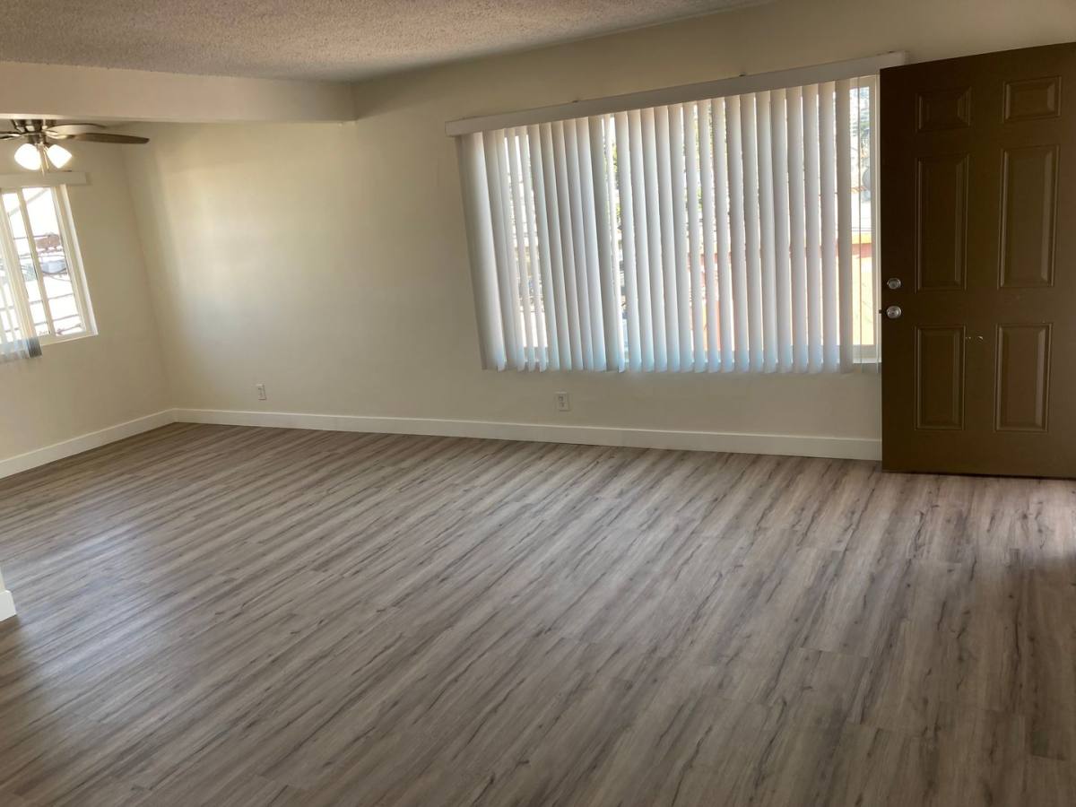 Apartment for rent at 650 Linden Ave, Long Beach, CA 90802