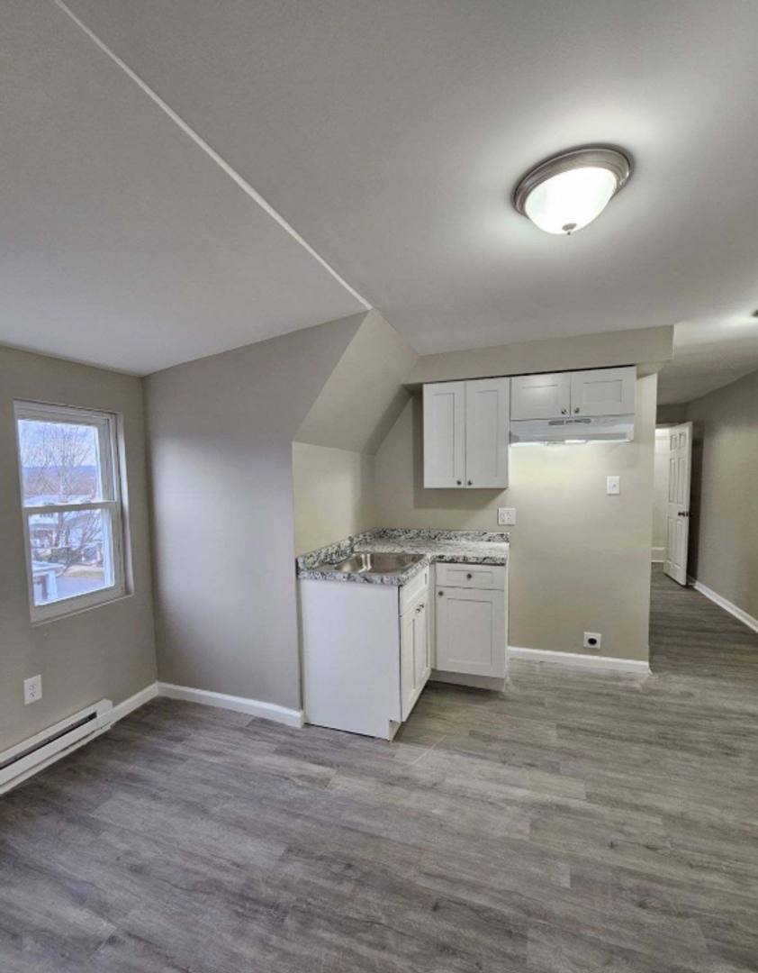 273 New Hancock St, Wilkes Barre, PA 18702 - Apartment for Rent - Image 6