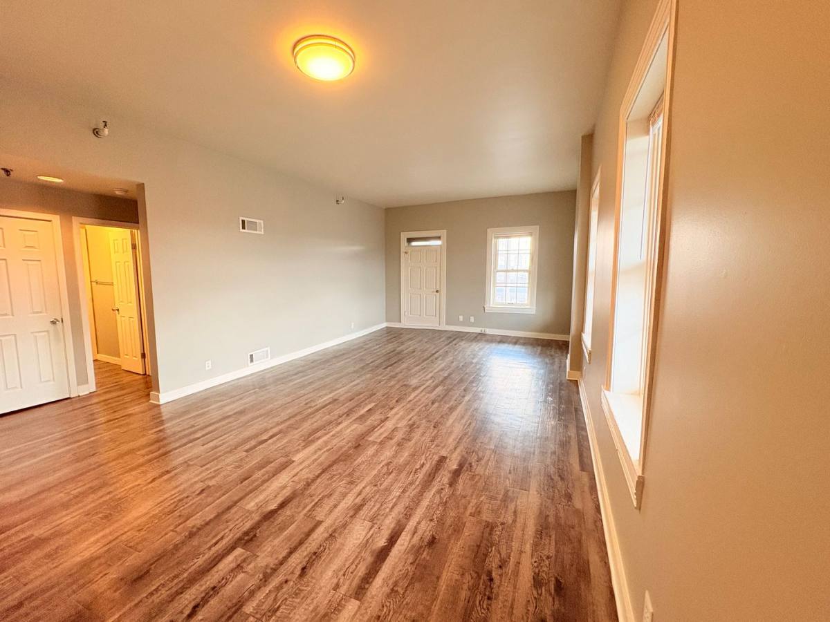Apartment for rent at 11 N Beaver St, York, PA 17401