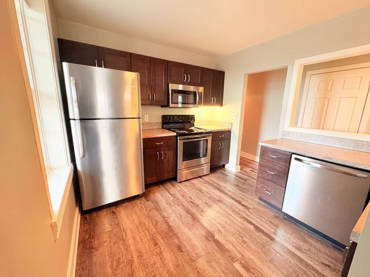 Apartment for rent at 11 N Beaver St, York, PA 17401
