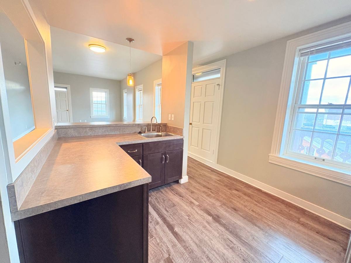 Apartment for rent at 11 N Beaver St, York, PA 17401