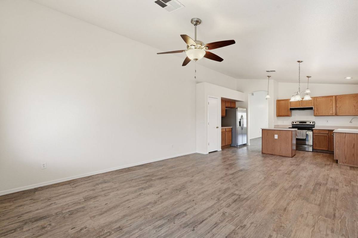 House for rent at 8621 W Shaw Butte, Peoria, AZ 85345