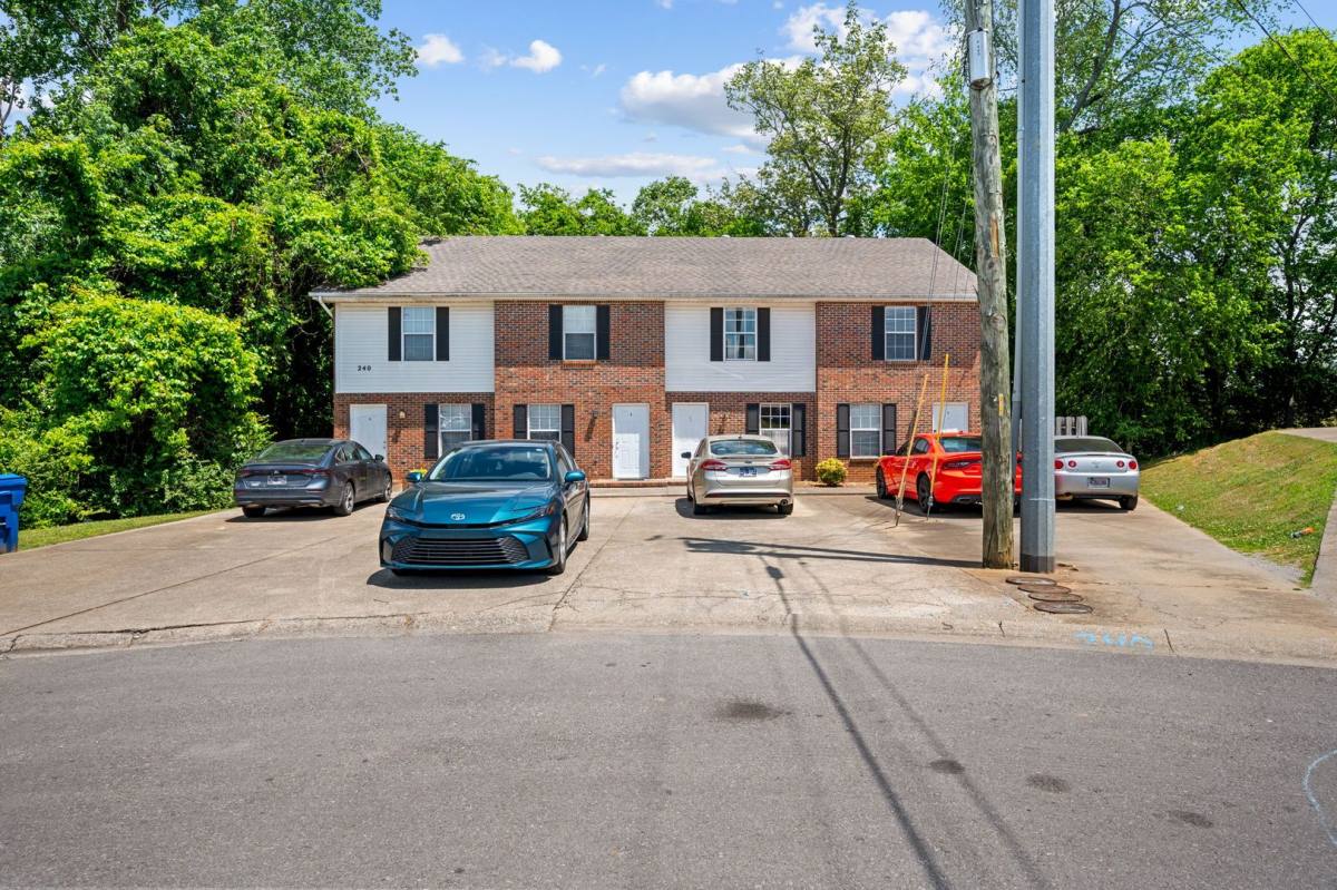 Apartment for rent at 240 Timber Lake Dr, Clarksville, TN 37043