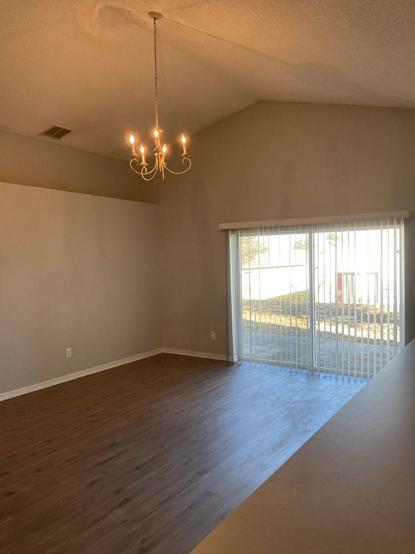 House for rent at 1001 Lake Charles Dr, Davenport, FL 33837