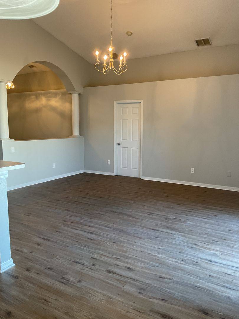 House for rent at 1001 Lake Charles Dr, Davenport, FL 33837