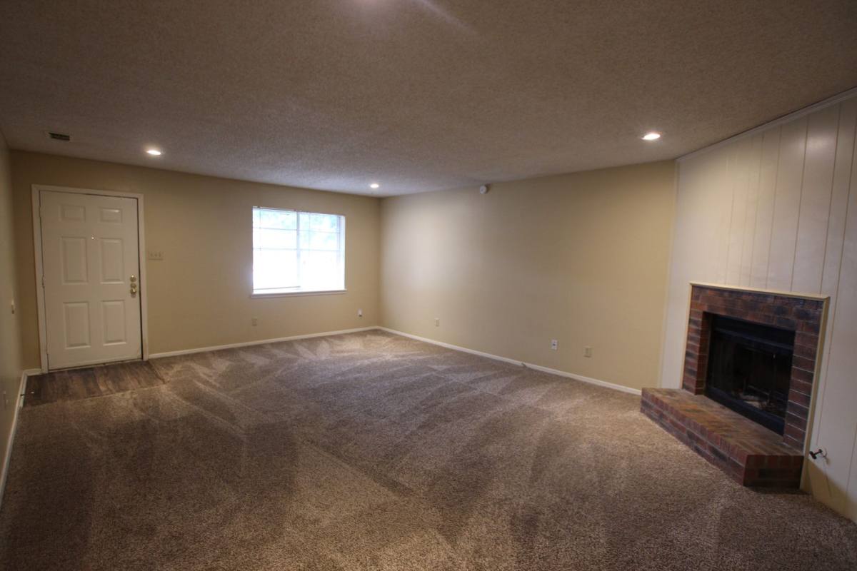 Apartment for rent at 4506 4508 Edinburgh Dr, Tyler, TX 75703