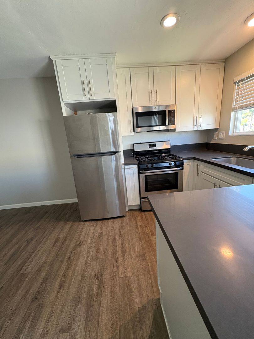 Apartment for rent at 3470 Monroe Ave, San Diego, CA 92116