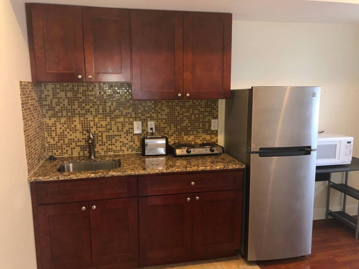 Apartment for rent at 1401 N 17th St, Philadelphia, PA 19121