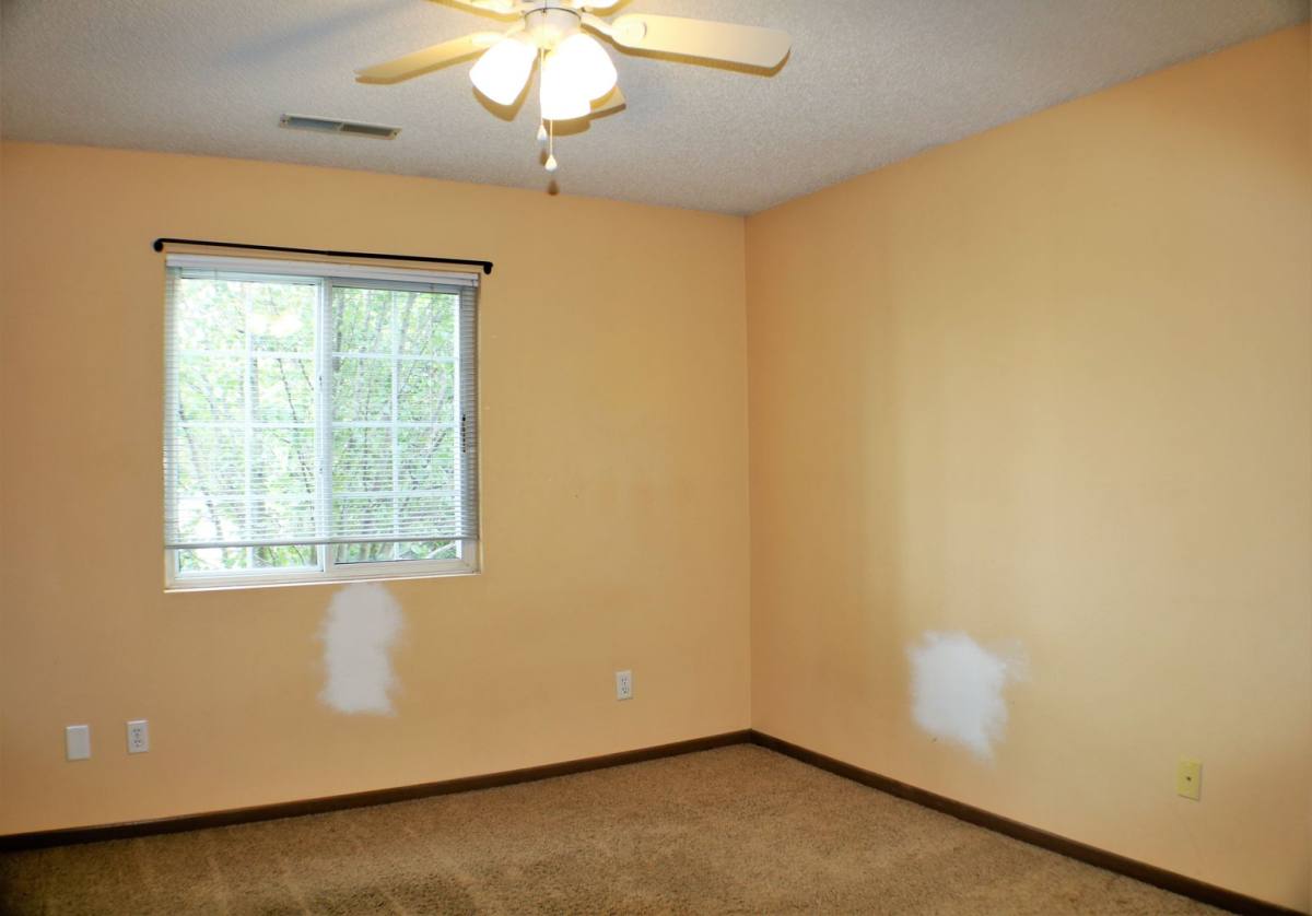 Apartment for rent at 1040 Duchess Dr, Solon, IA 52333