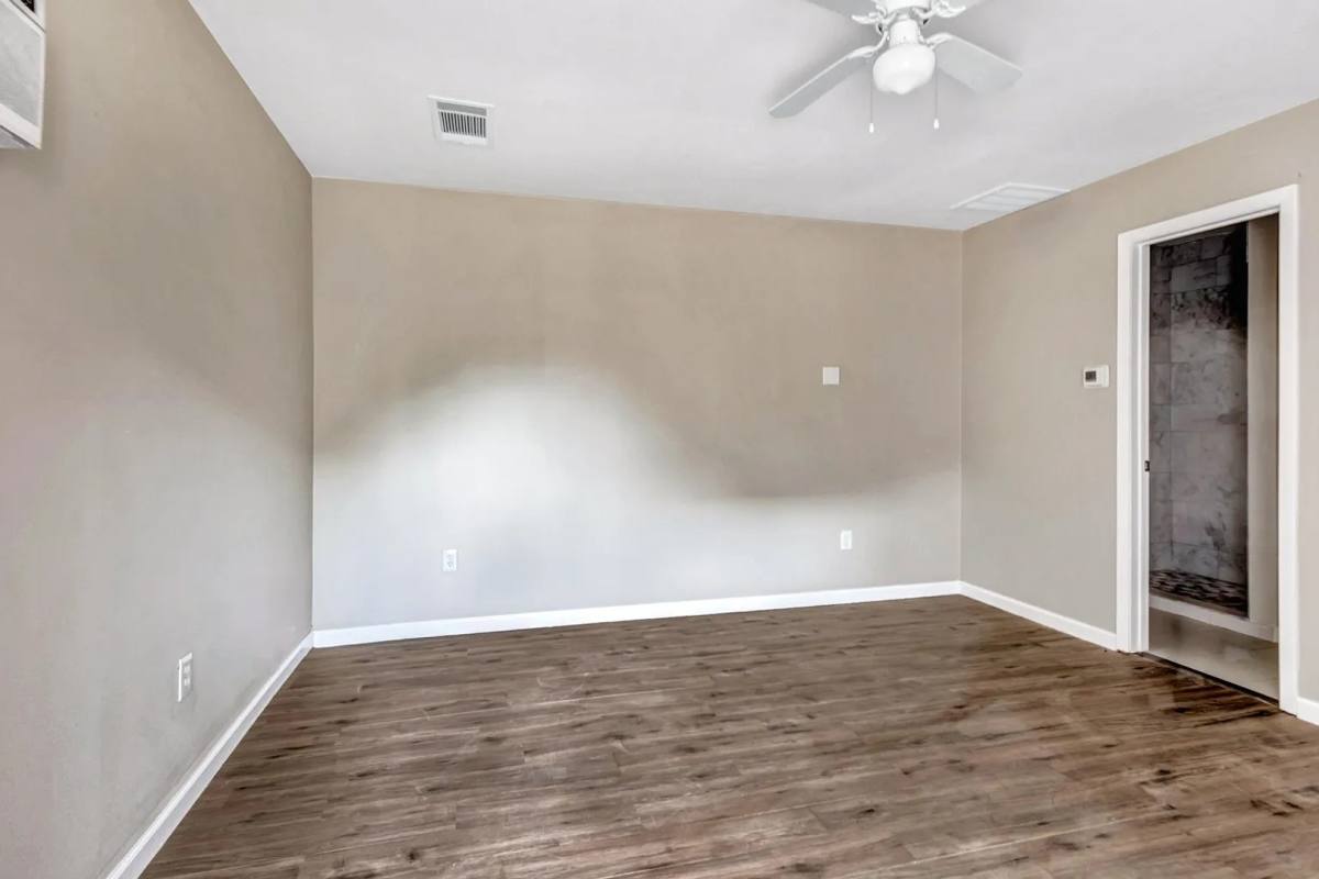 Apartment for rent at 2351 Longhorn St, Dallas, TX 75228