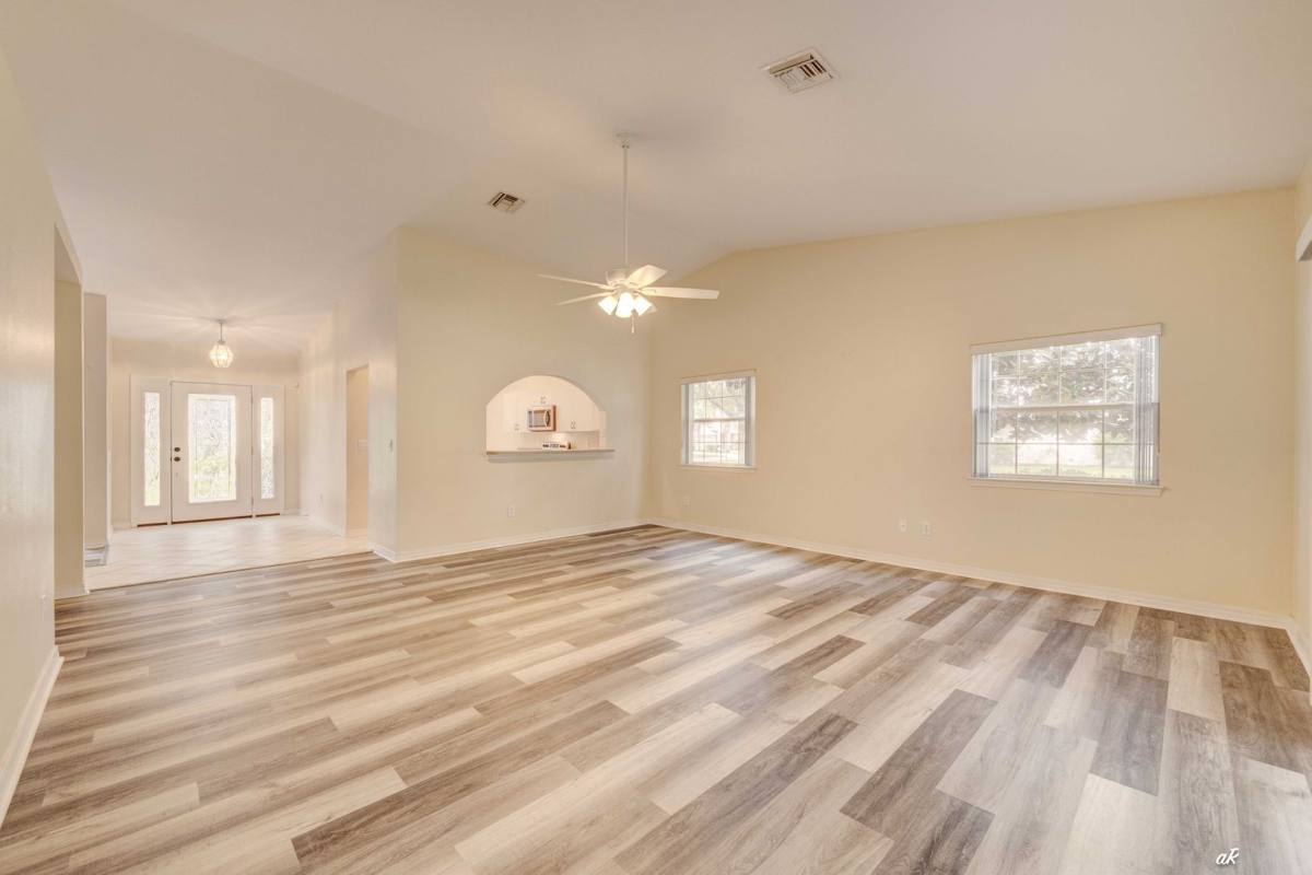 House for rent at 106 Middleburg Dr, Panama City Beach, FL 32413