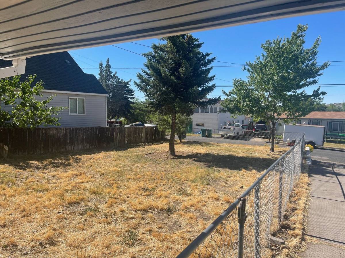 House for rent at 313 E Lowell, Klamath Falls, OR 97601