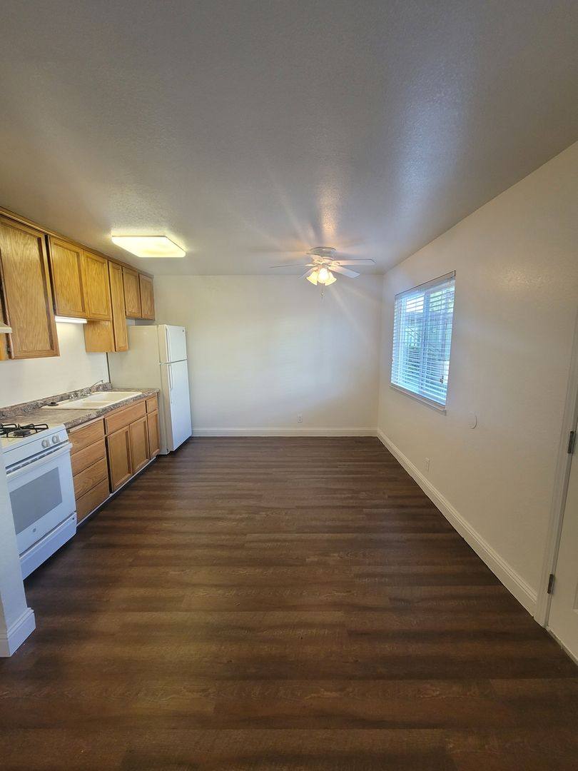 Apartment for rent at 1356 E San Ramon Court, Fresno, CA 93710