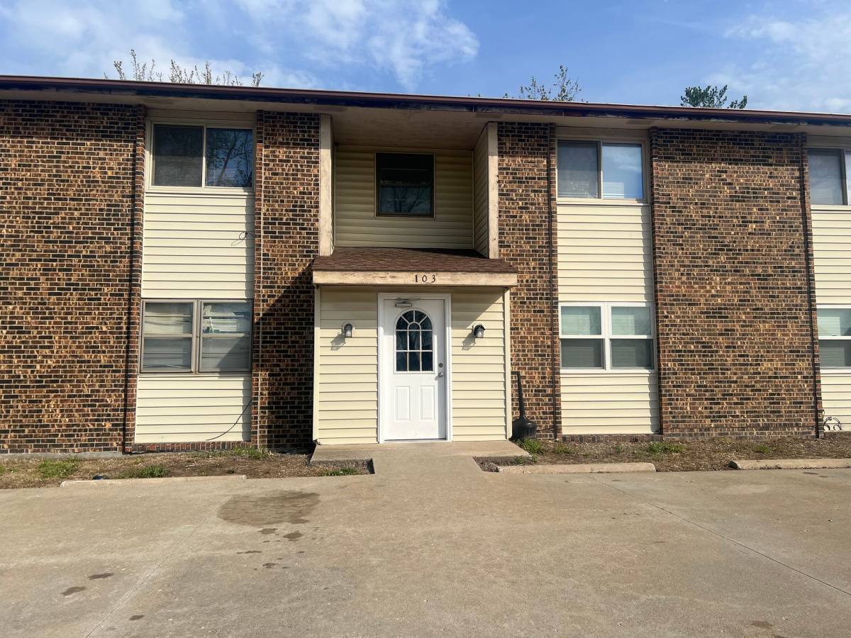 Apartment for rent at 103 Diego Court, Columbia, MO 65203