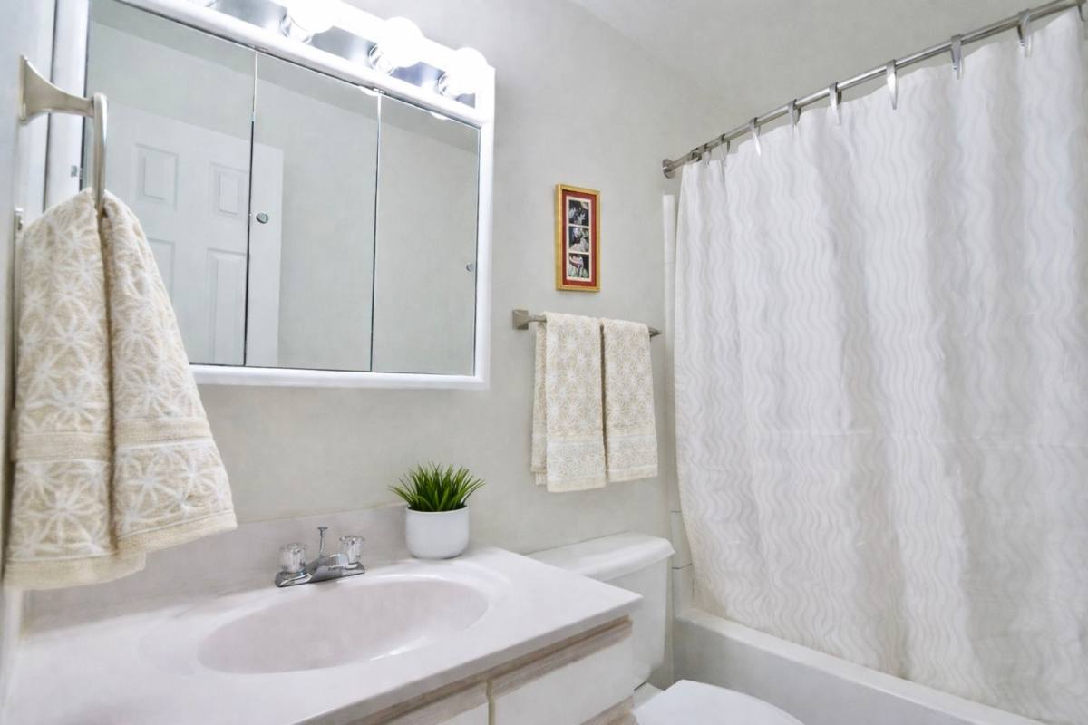 Apartment for rent at 509 E 10th St, Bloomington, IN 47408