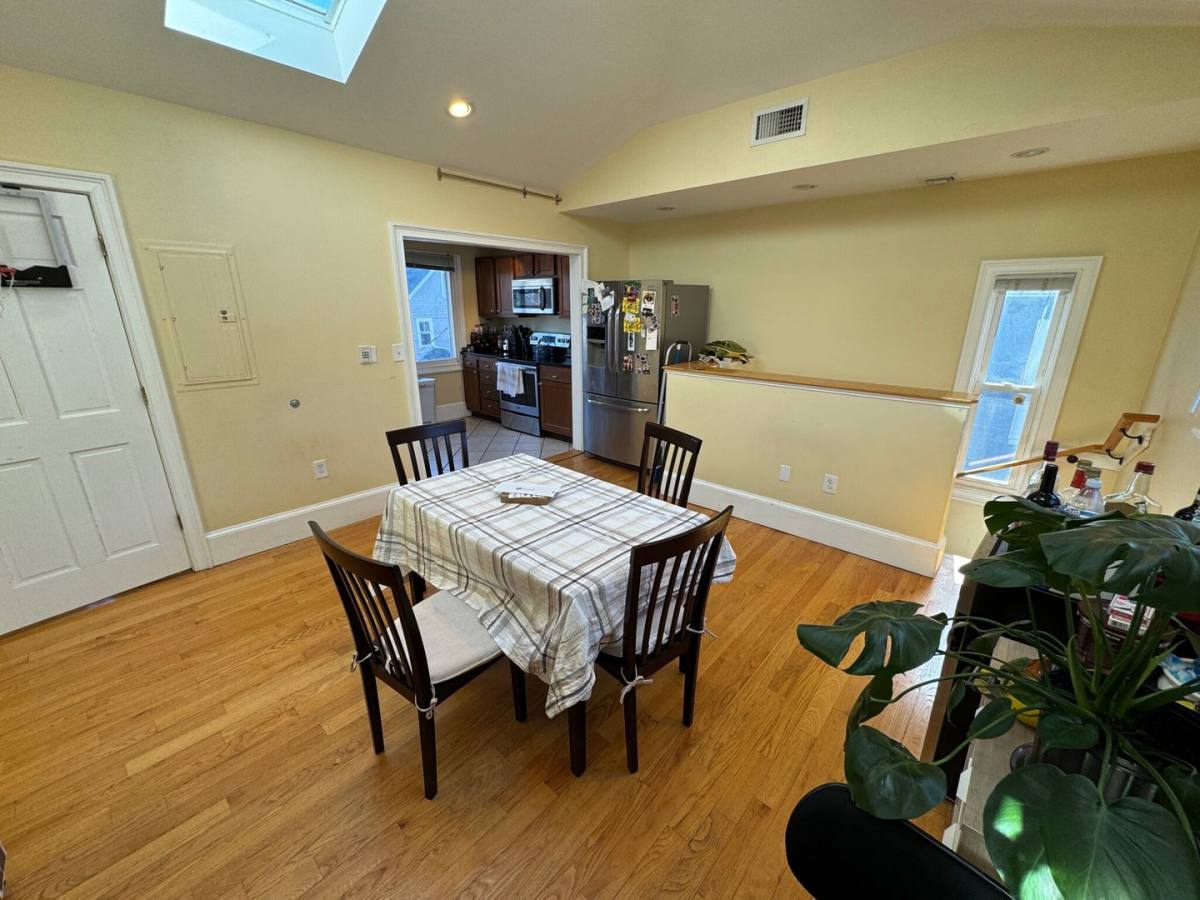 House for rent at 208 Holland St #A, Somerville, MA 02144