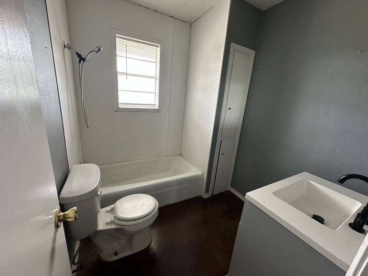 Townhouse for rent at 210 Memory Lane, Whitehouse, TX 75791
