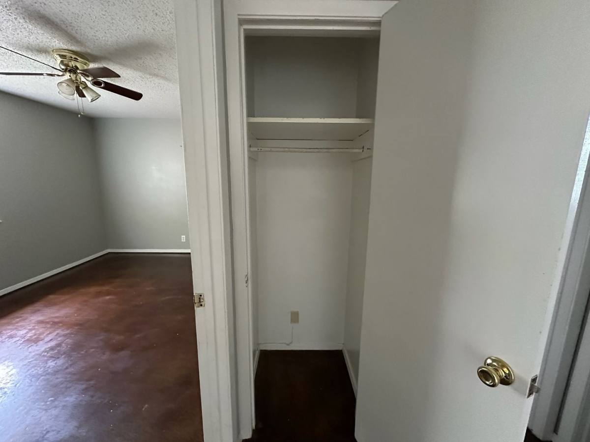 Townhouse for rent at 210 Memory Lane, Whitehouse, TX 75791