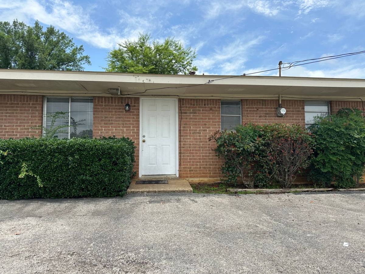 Townhouse for rent at 210 Memory Lane, Whitehouse, TX 75791