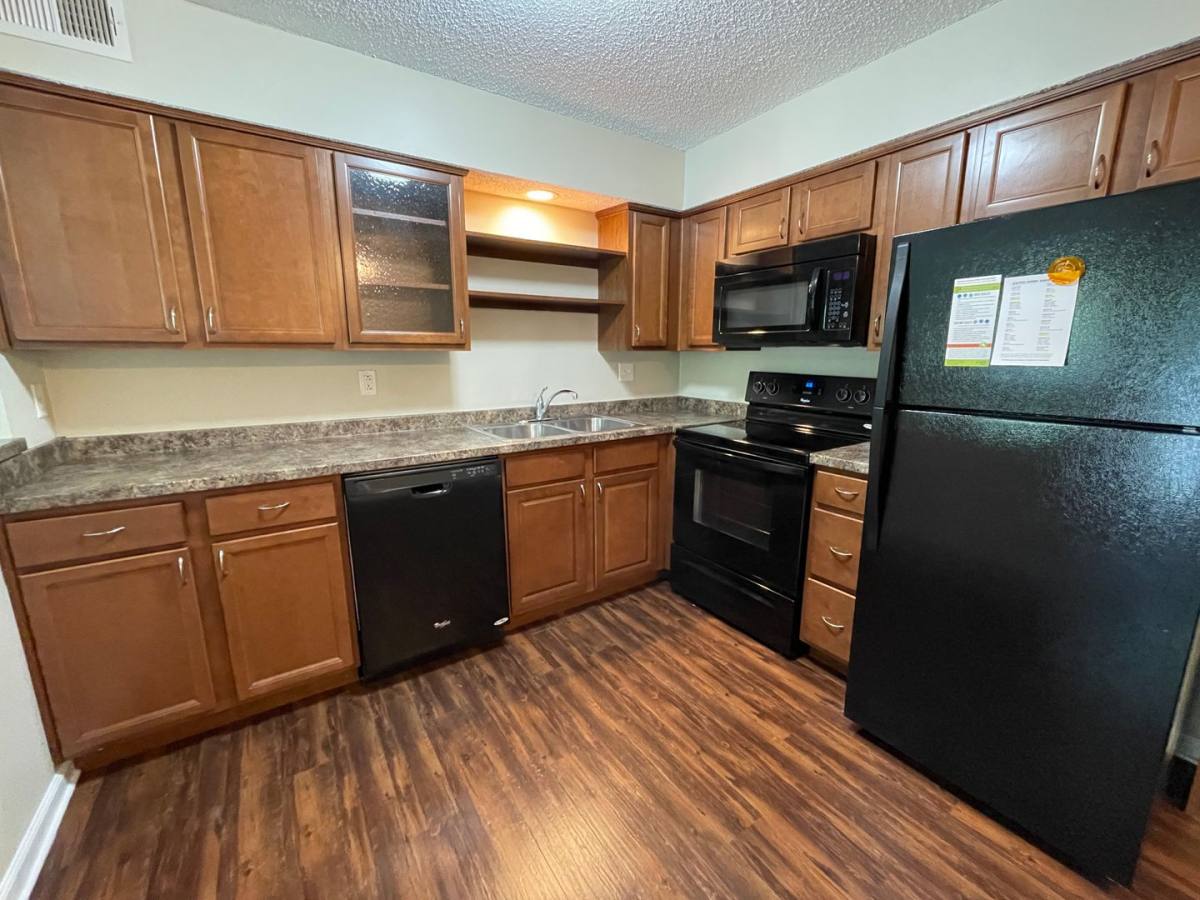 Apartment for rent at 5708 Outlook, Mission, KS 66202