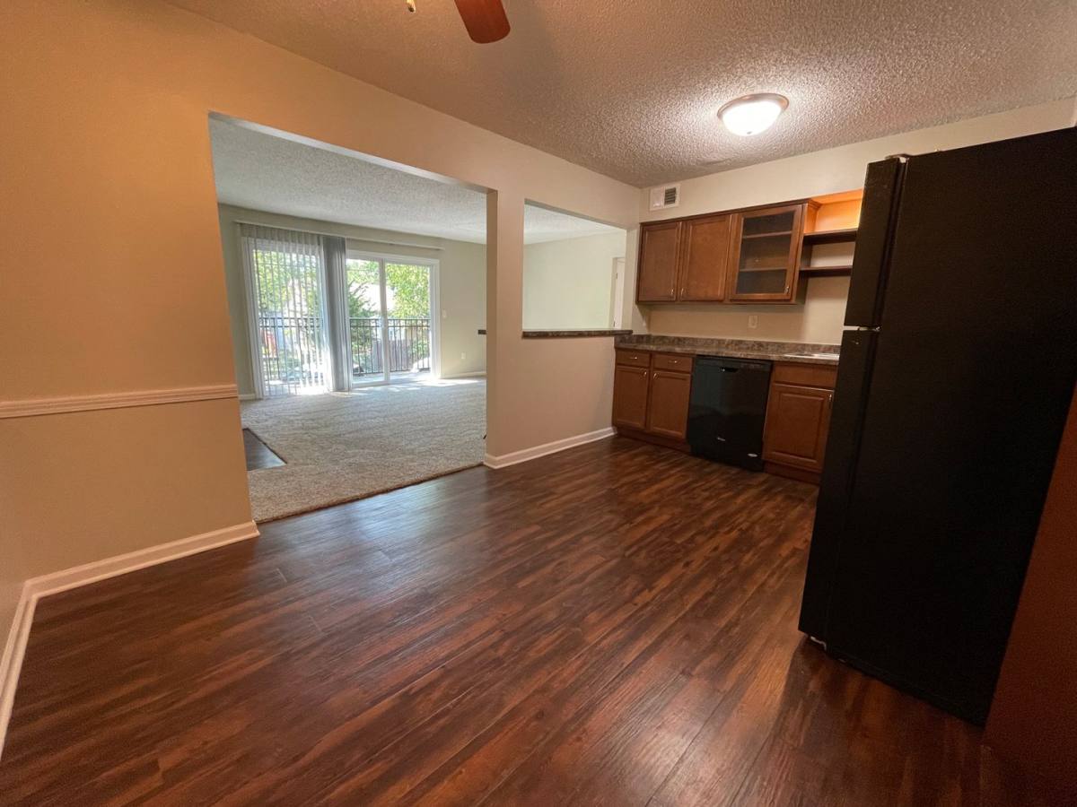 Apartment for rent at 5708 Outlook, Mission, KS 66202